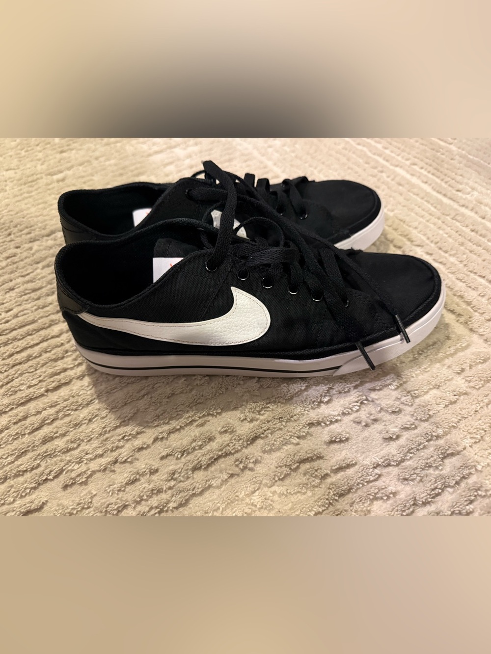 Nike Women’s Court Legacy Canvas Low Top Sneakers